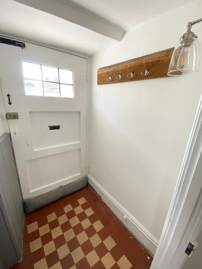 Hurst Cottage, A Cosy 2 Bed In Dorset Holiday home