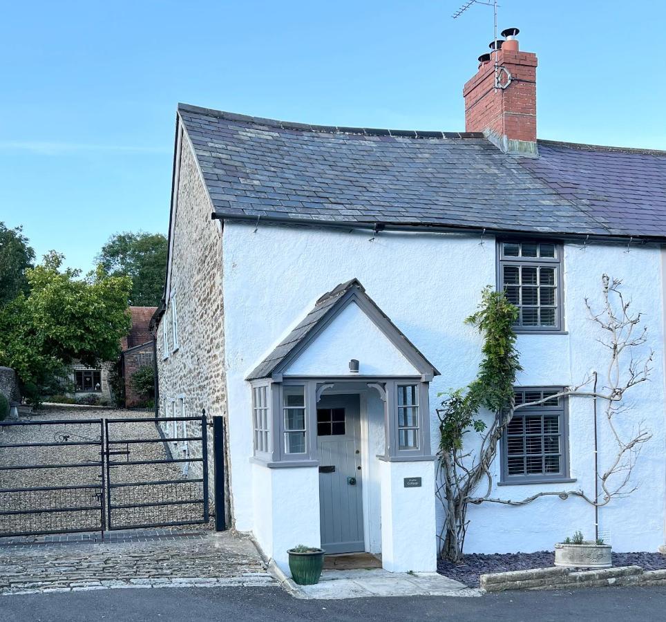 Hurst Cottage, A Cosy 2 Bed In Dorset Holiday home *